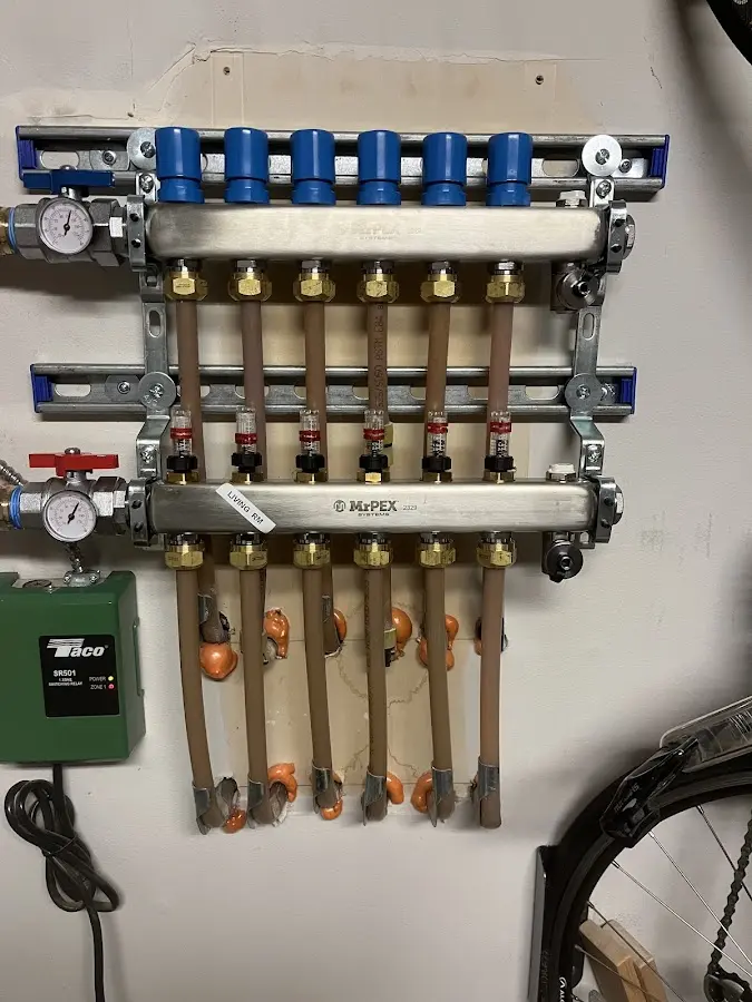 Plumber performing Leak Detection at a residential property in Covina